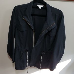 Cabi Spring Weekender Jacket L